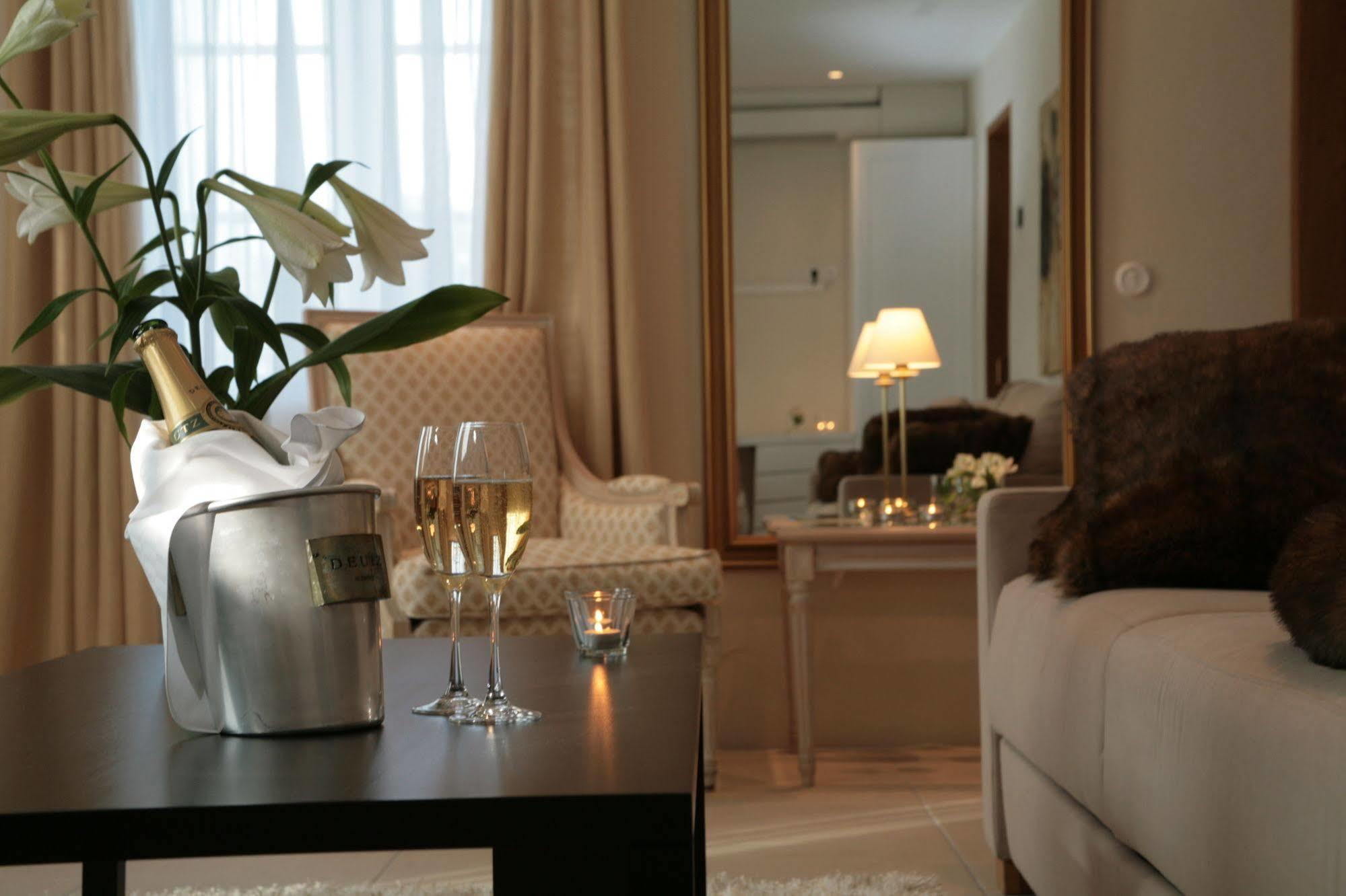 Hotell Gaesslingen Skanor med Falsterbo Bilik gambar